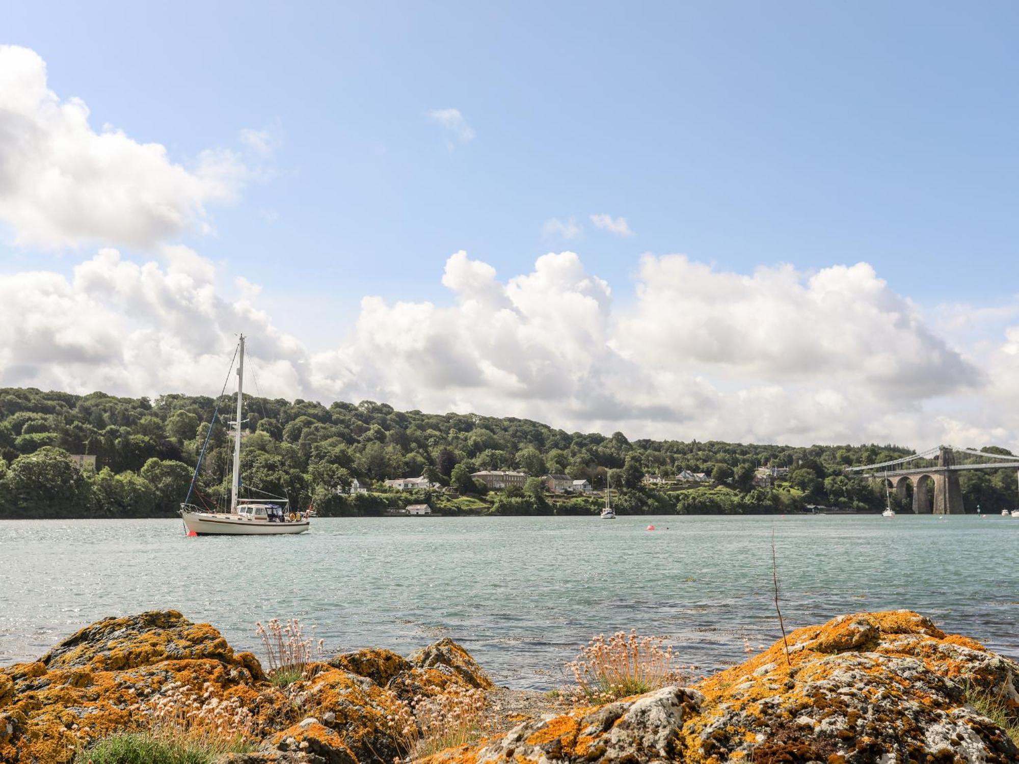 Ynys Faelog Cottage Menai Bridge Kültér fotó